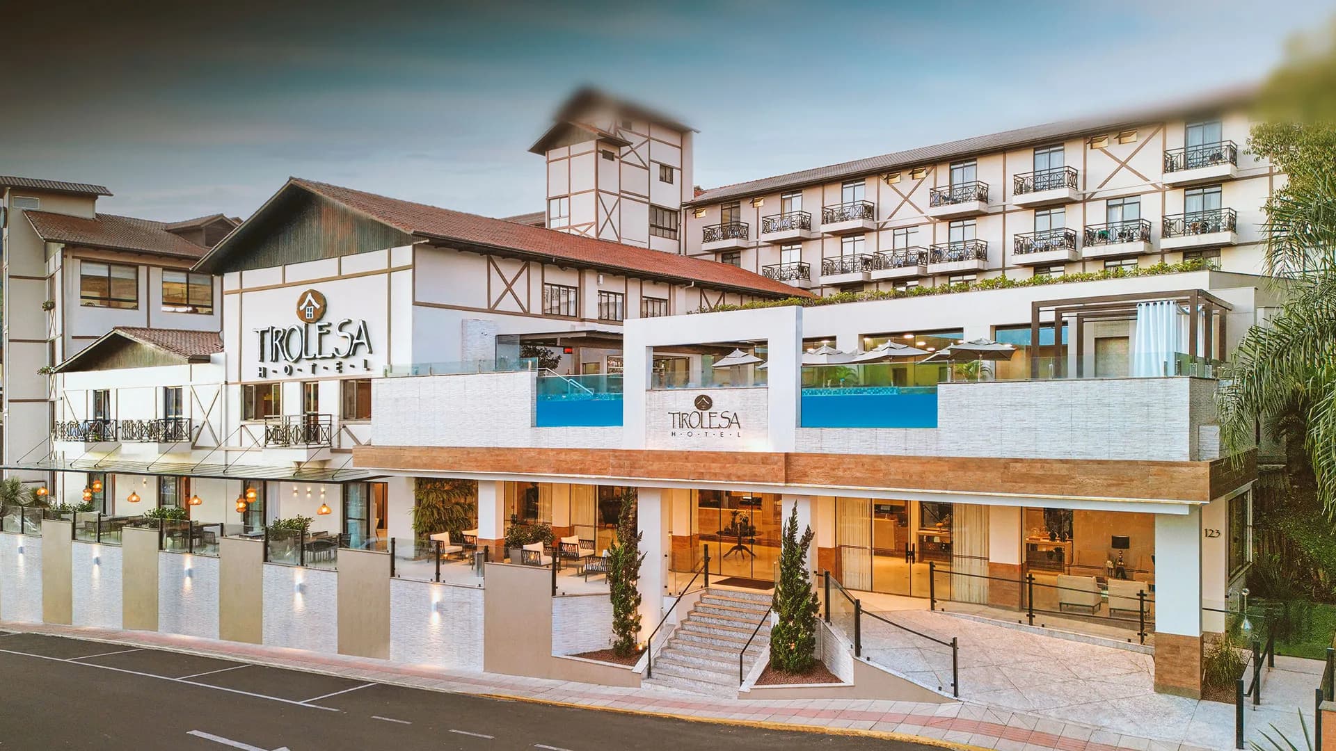 Hotel Tirolesa